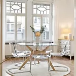 Stylish 2-bed In Gare, Near Cafes & Shop Lejlighed *