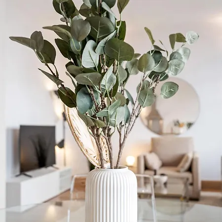 Stylish 2-bed In Gare, Near Cafes & Shop * Luxemburg