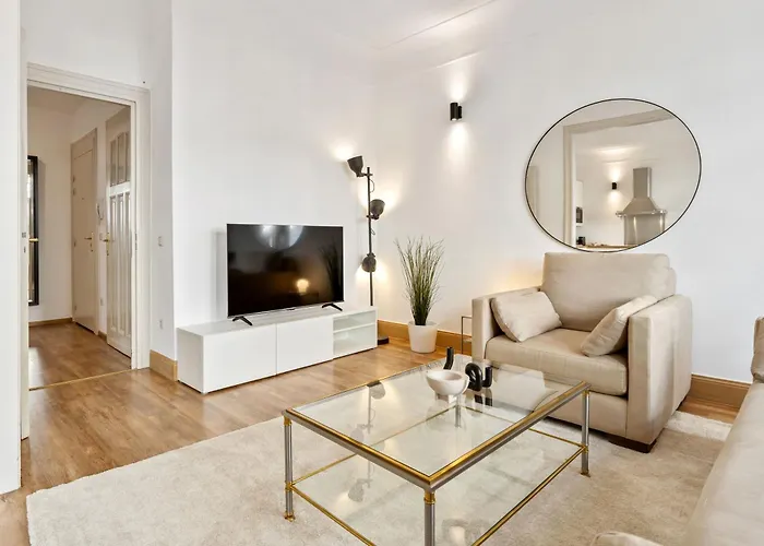 Stylish 2-bed In Gare, Near Cafes & Shop 아파트 룩셈부르크