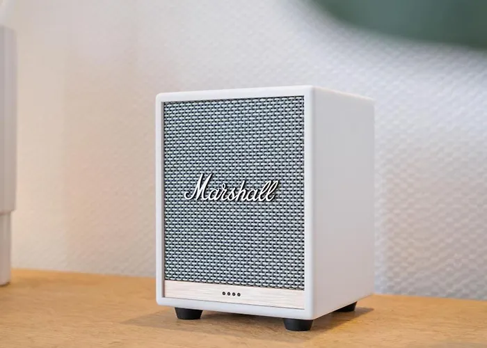 Stylish 2-bed In Gare, Near Cafes & Shop *