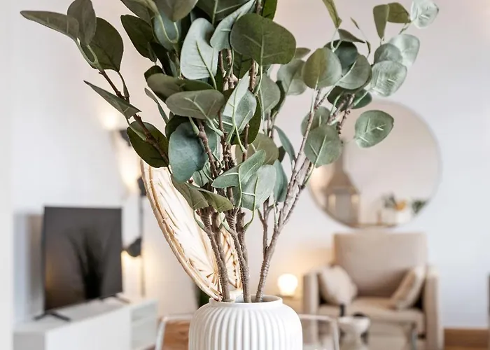 Stylish 2-bed In Gare, Near Cafes & Shop * 룩셈부르크